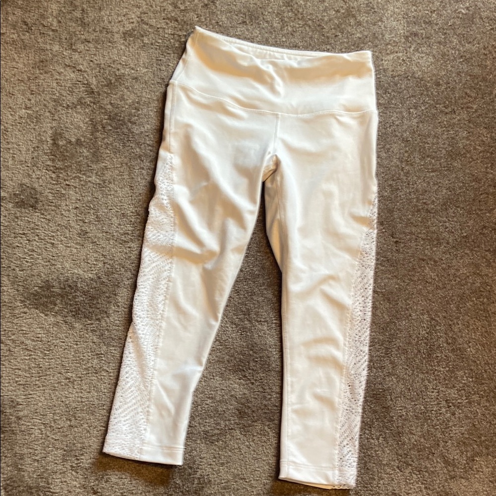 90 Degree by Reflex Women's White Size Small Capri Yoga Pants